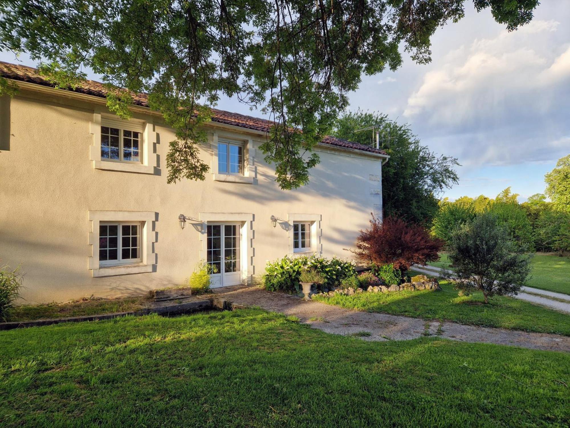 La Source, Location Saisonniere Proche Cognac Βίλα Εξωτερικό φωτογραφία
